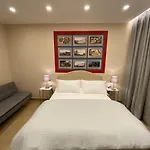 Mdc Luxury 3* Naples