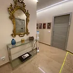 Mdc Luxury 3* Neapol
