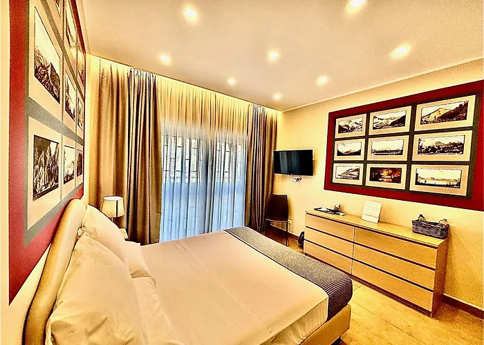 Mdc Luxury 3* Nápoles