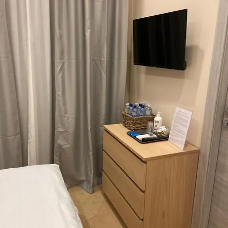 Mdc Luxury 3* Неаполь