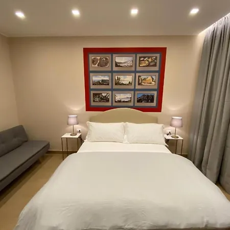 Mdc Luxury Napels