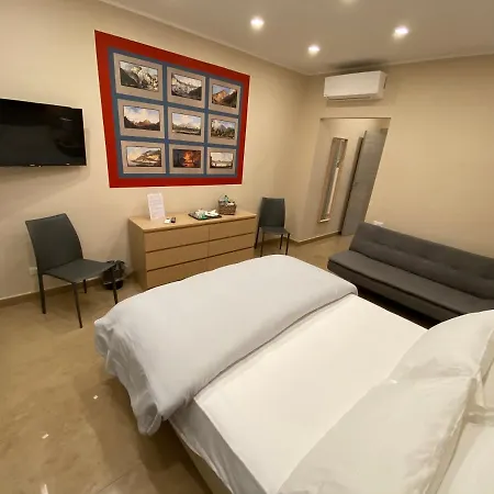 فندق مبيت وإفطار Mdc Luxury *