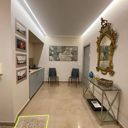 فندق مبيت وإفطار Mdc Luxury نابولي
