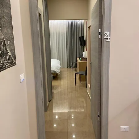 فندق مبيت وإفطار Mdc Luxury نابولي
