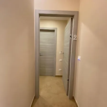 住宿加早餐酒店 Mdc Luxury 3*