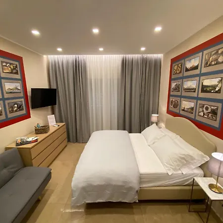 Mdc Luxury Apartament Neapol