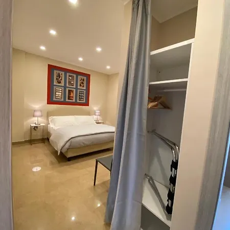 Apartament Mdc Luxury Neapol