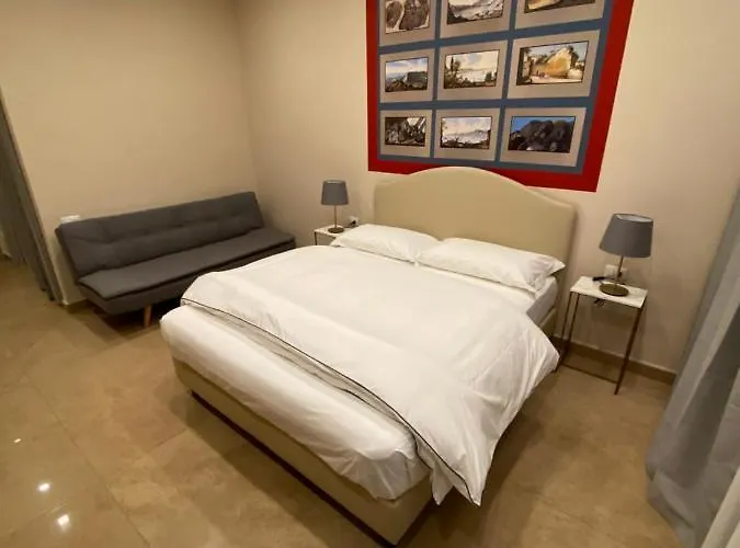 Mdc Luxury Bed & Breakfast Napoli