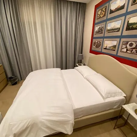 Mdc Luxury Neapel