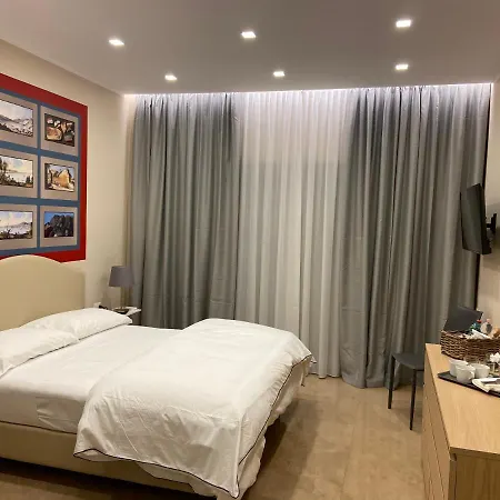 Mdc Luxury Neapel